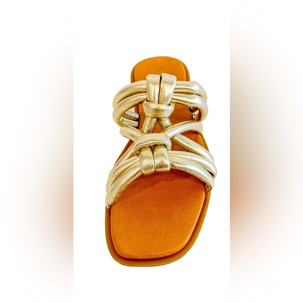 Seychelles Sun Kissed Gold Sandals - Picture 8 of 9